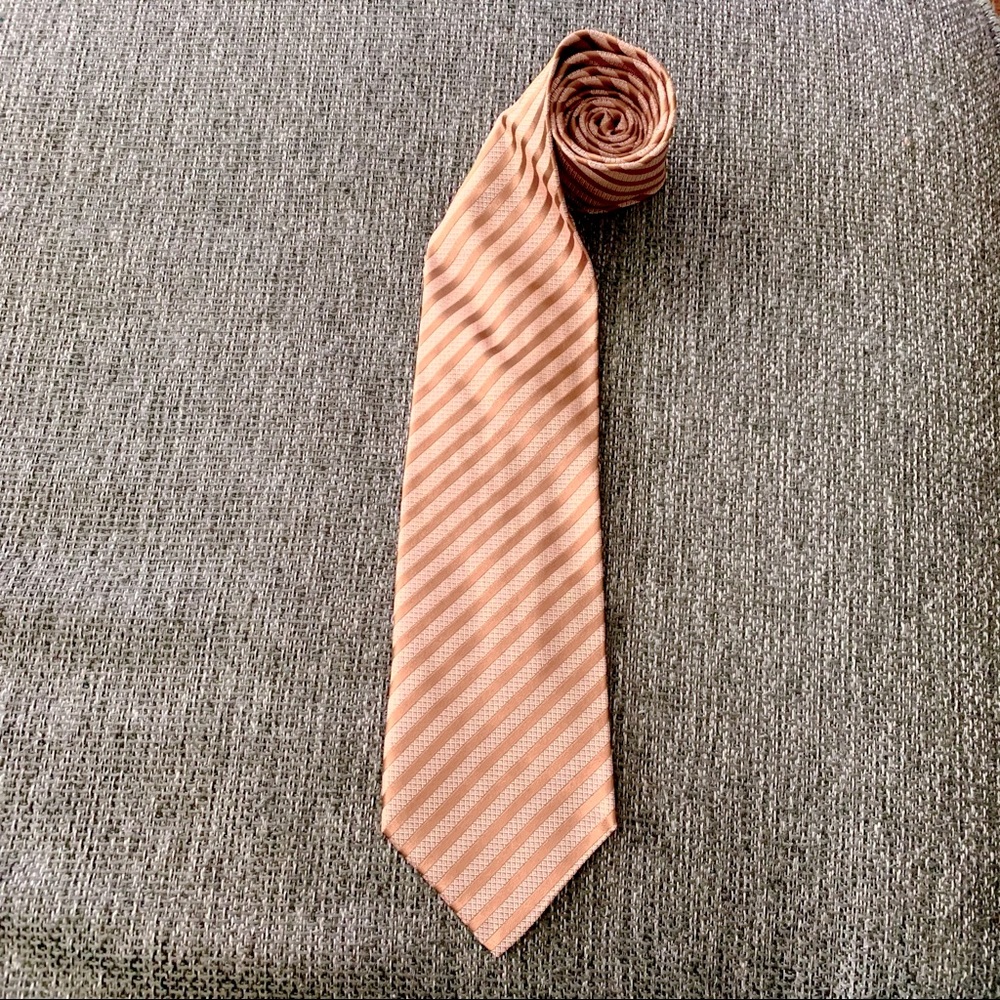 Authentic Gucci Diagonal Stripe Silk Tie